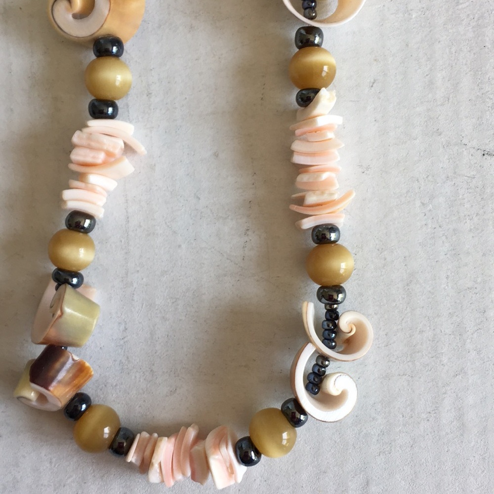 Necklace - Picture 3 of 3